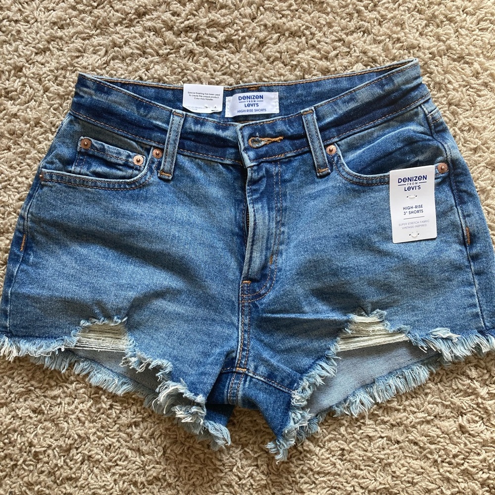 Levi’s jean shorts